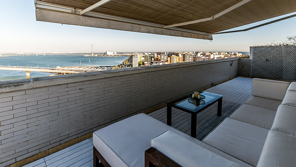 Piso en venta en Cádiz Cádiz Gilmar Consulting Inmobiliario Piso en venta en Cádiz Cádiz Gilmar Consulting Inmobiliario